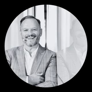 Dr. Frank Schifferdecker-Hoch